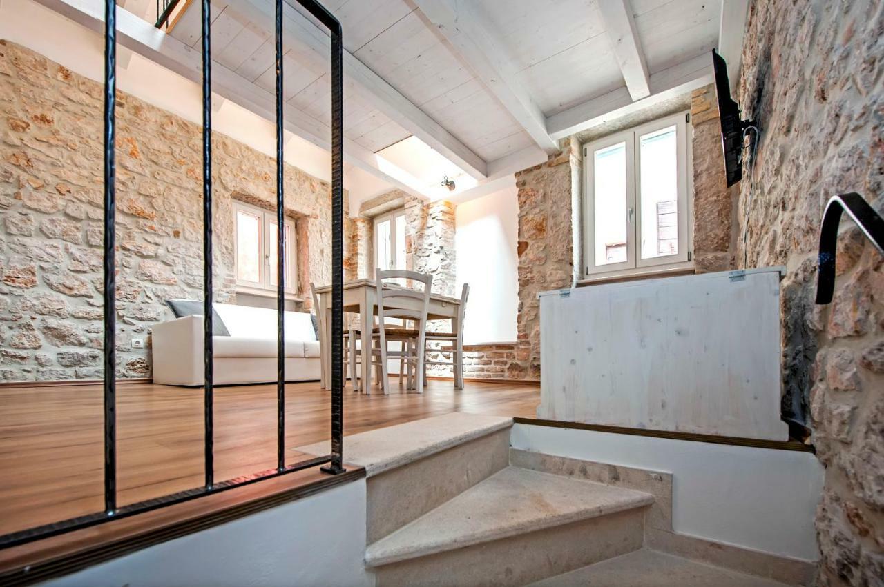 Apartments Casa Roccia Bianca Rovinj Exterior foto